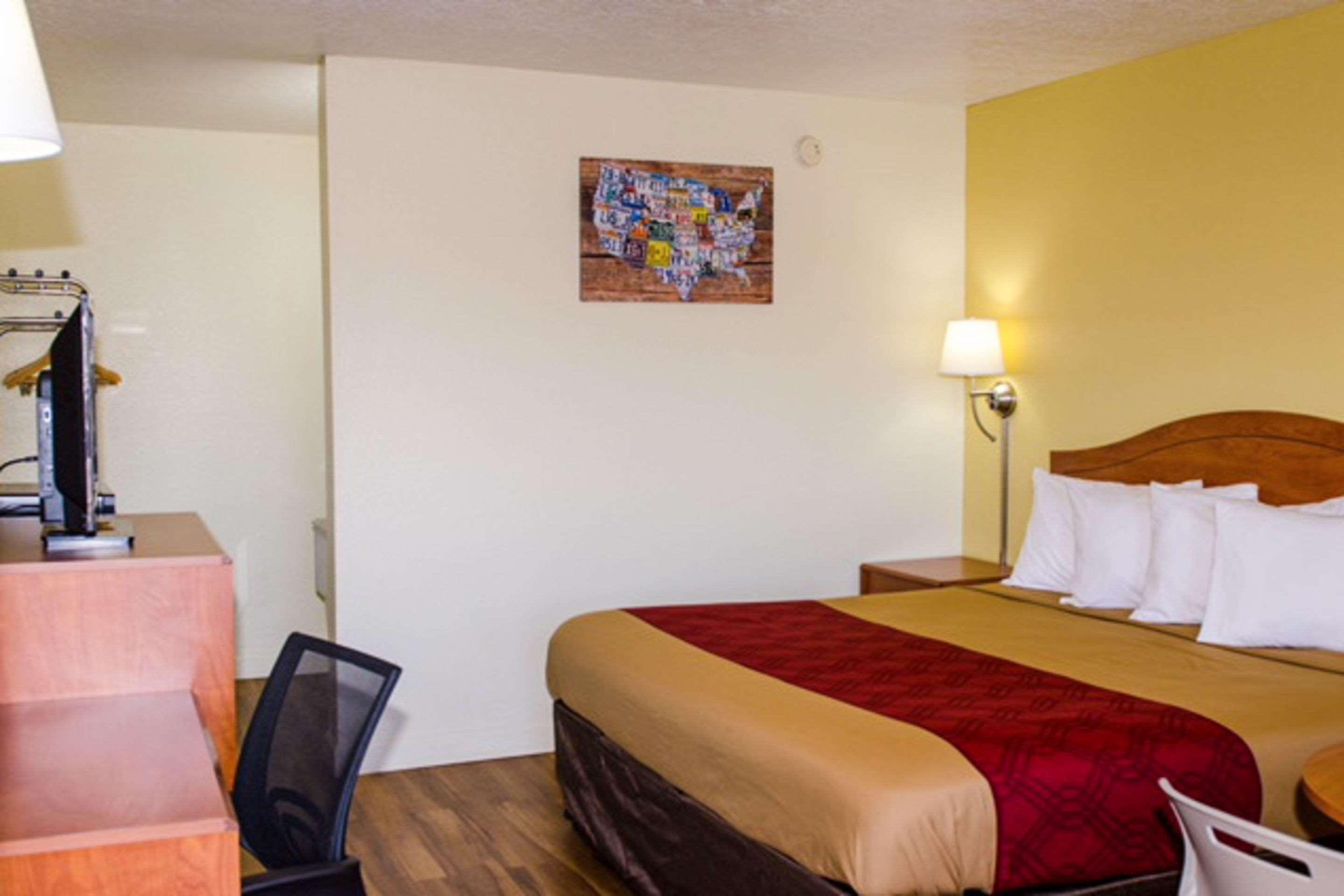 Econo Lodge East Albuquerque Dış mekan fotoğraf