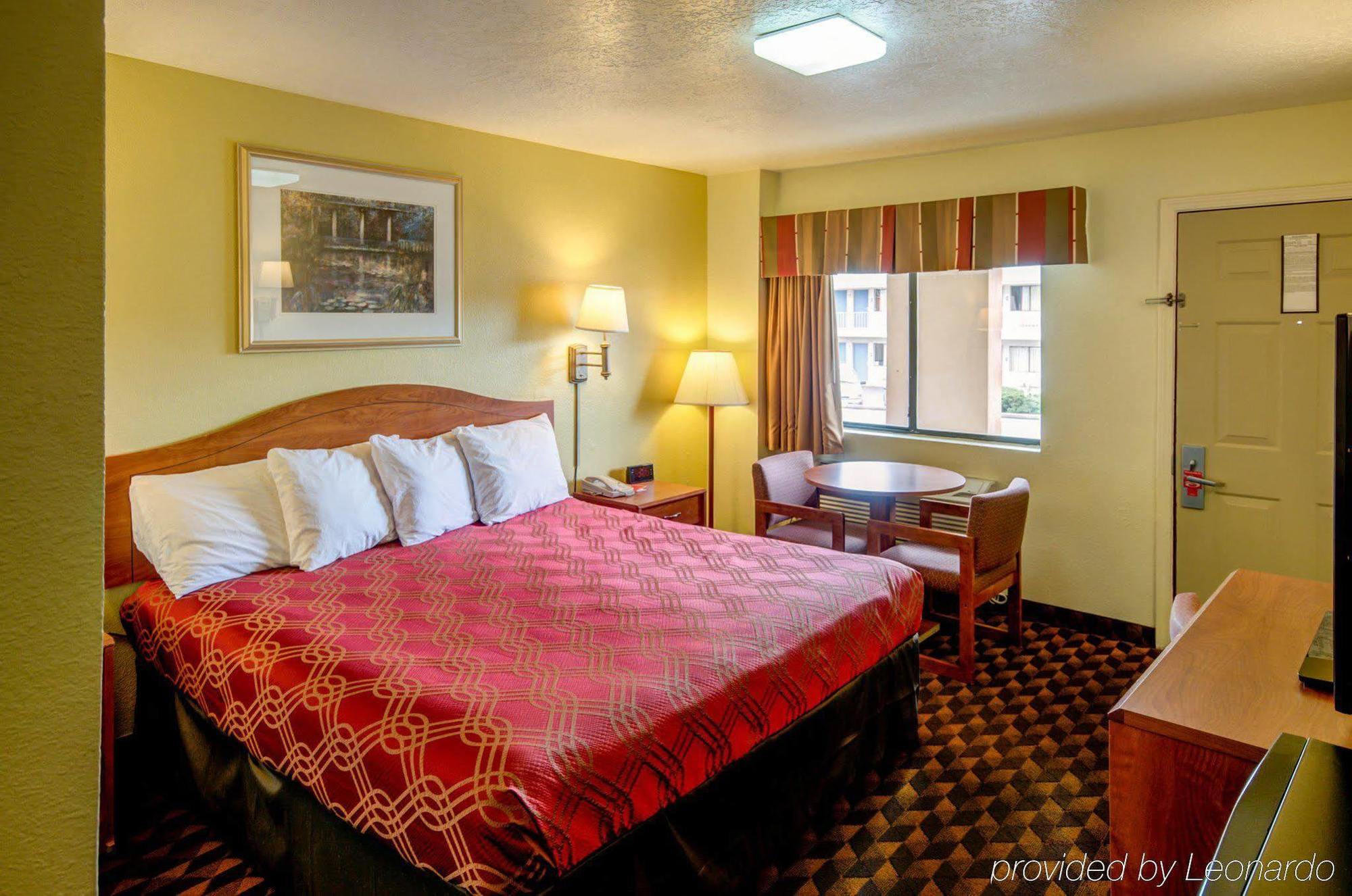 Econo Lodge East Albuquerque Dış mekan fotoğraf